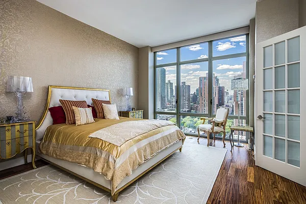Sold by Brown Harris Stevens | media 6