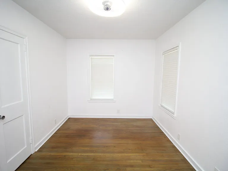 315 Flannan Rd — Photo 11