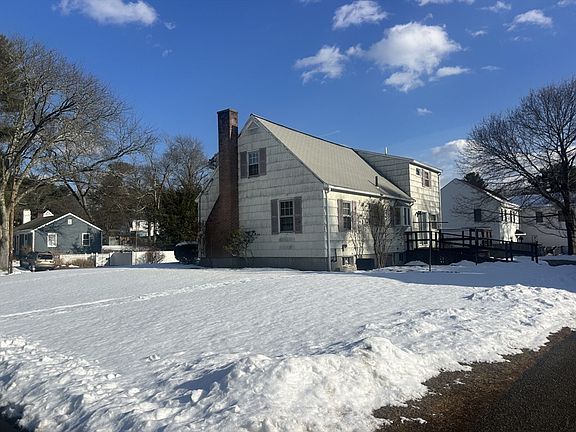 2nd image of 51 Woodland Dr