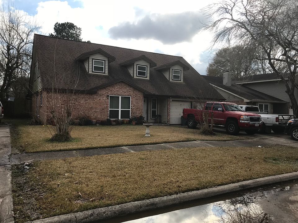 1st image of 2307 Lees Ct