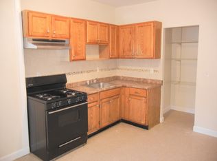 11 Castlegate Rd #3, Dorchester, MA 02121