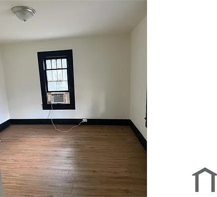 1047 Jackson Blvd — Photo 4