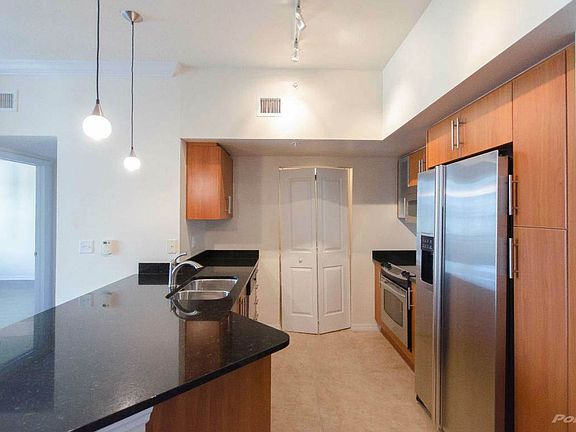 Kitchen too