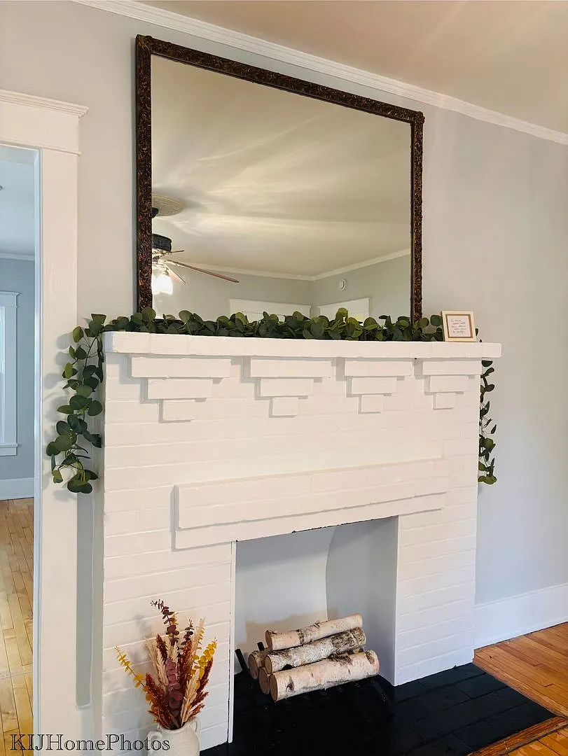 Charming 2BR/2BA Bungalow in Takoma Park — Photo 4