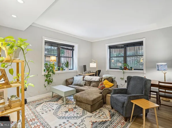 1727 Nw #R, Washington, DC 20506