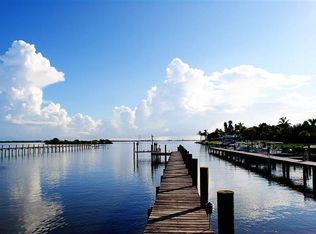 118 S Sewalls Point Rd, Sewalls Pt, FL 34996