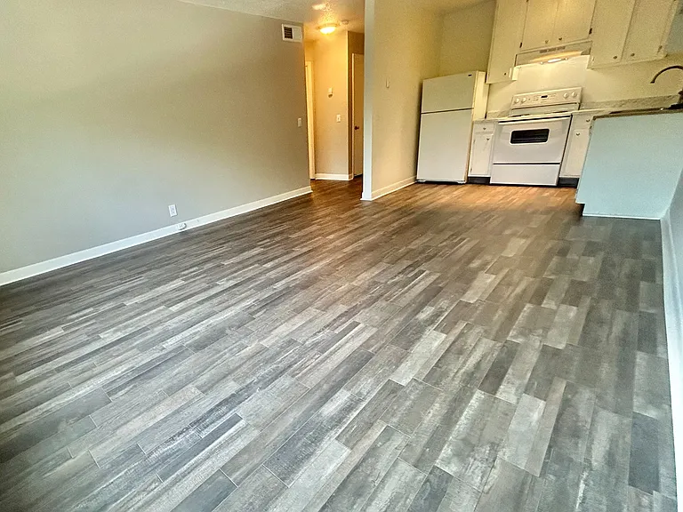 D201 Hickory Hill Ln #D201 — Photo 7