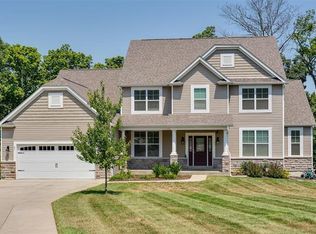 21 Prairie Lake Ct, Wentzville, MO 63385