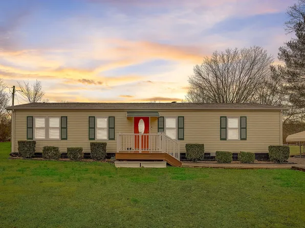 1172 Poplar Ridge Rd, Chapmansboro, TN 37035