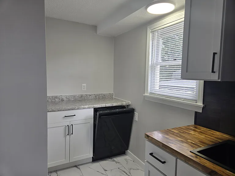 621 Geiger Ave SW — Photo 7