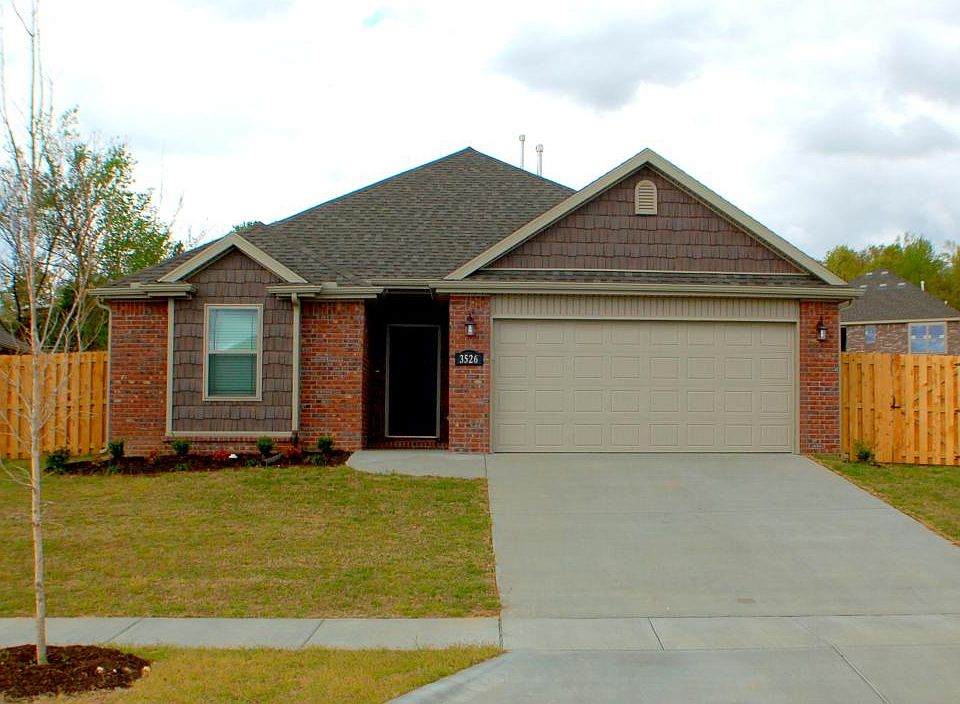 1st image of 3526 W Foxtail Lily Ln