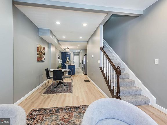 3rd image of 1013 Bennett Pl
