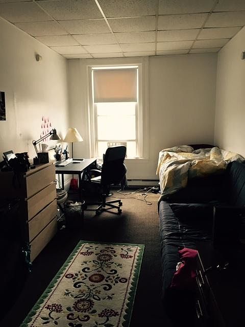 2nd image of 854 Beacon St #Jc10
