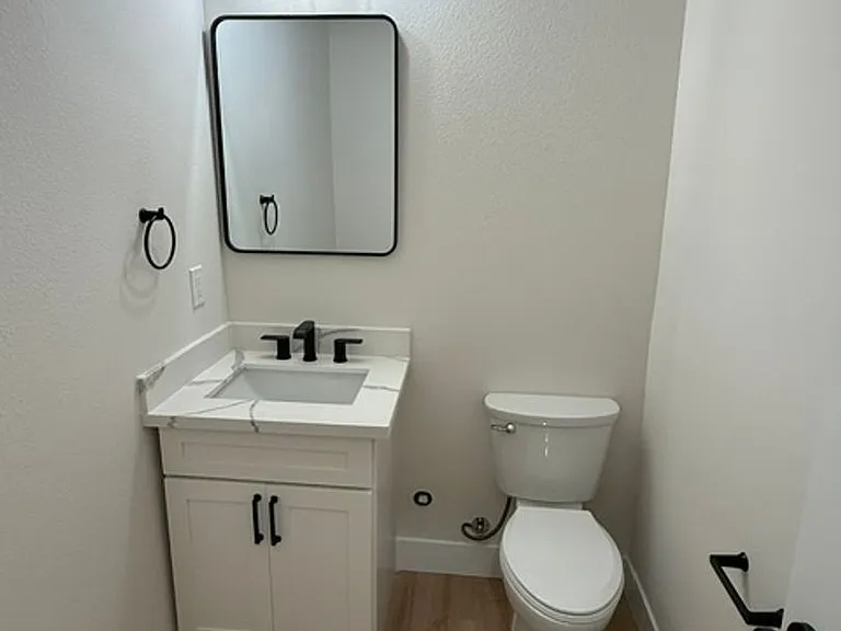 7900 Edmonds 4-Plex — Photo 69