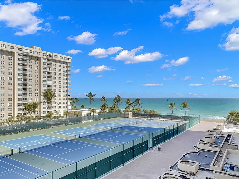 5100 N Ocean Blvd #602 — Photo 12