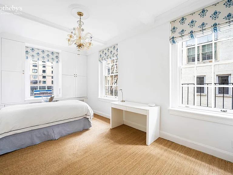 130 E 67th St #4EF — Photo 10