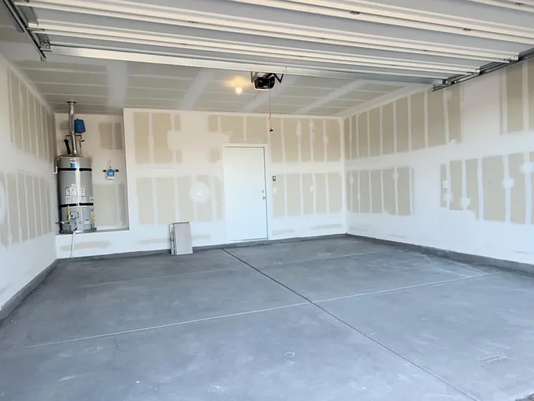 Sequoia Ridge Ave — Photo 10