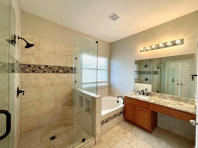 9787 Old Field Dr — Photo 17