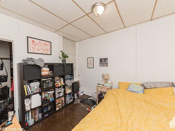 4th image of 1461 W Chicago Ave #225
