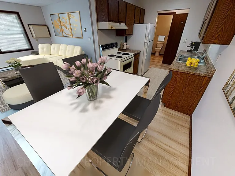 Olive Grove Apartments — Photo 9