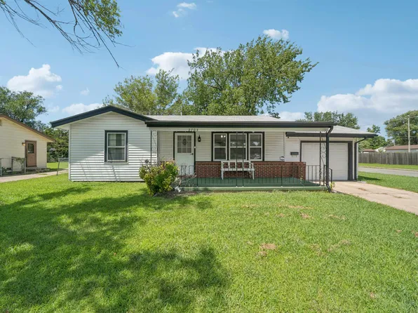 2703 S Bennett Ave, Wichita, KS 67217
