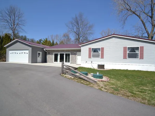 3491 Weldon Ct Unit 26, Sturgeon Bay, WI 54235