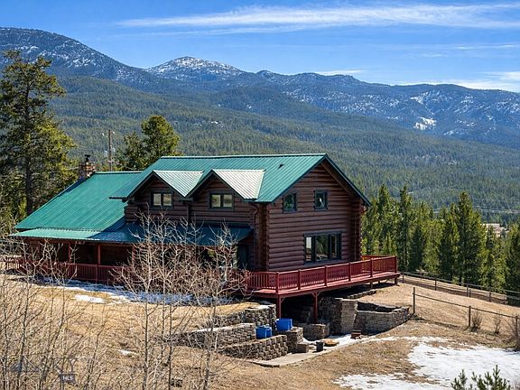 3rd image of 109 Labelle Gulch