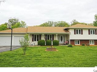 15416 Emmerson Airline Rd, Girard, IL 62640
