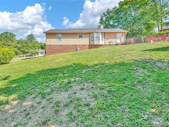 2nd image of 2119 Constitution Dr