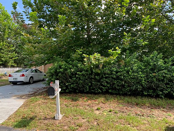 2nd image of 10183 N Conrad Pt