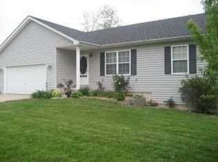 7856 N La Porte Ave, Columbia, MO 65202