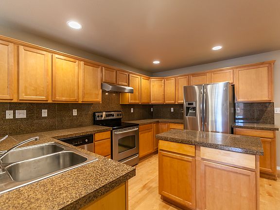 Granite & Stainless