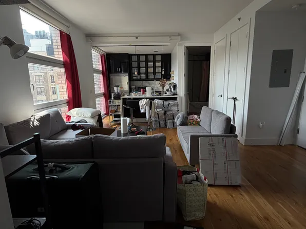 229 Roebling Street image 1 of 17