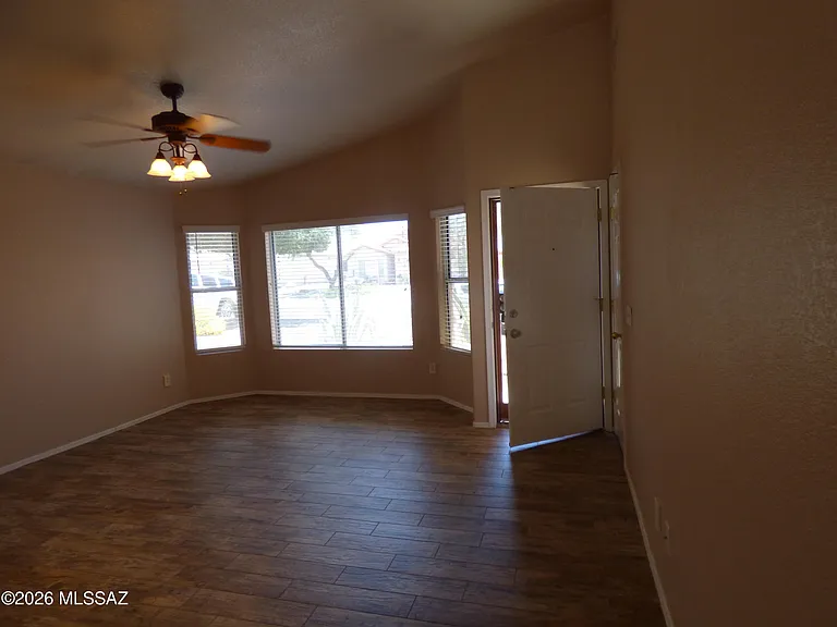 5562 W Peaceful Dove Pl — Photo 7