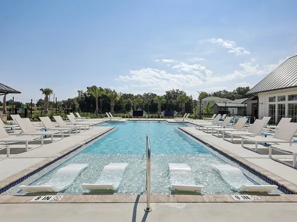 LEO at Cypress Creek- Single Family Rental Homes