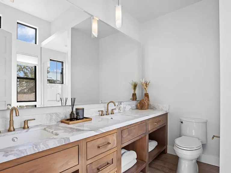 12464 Washington Pl #A — Photo 11