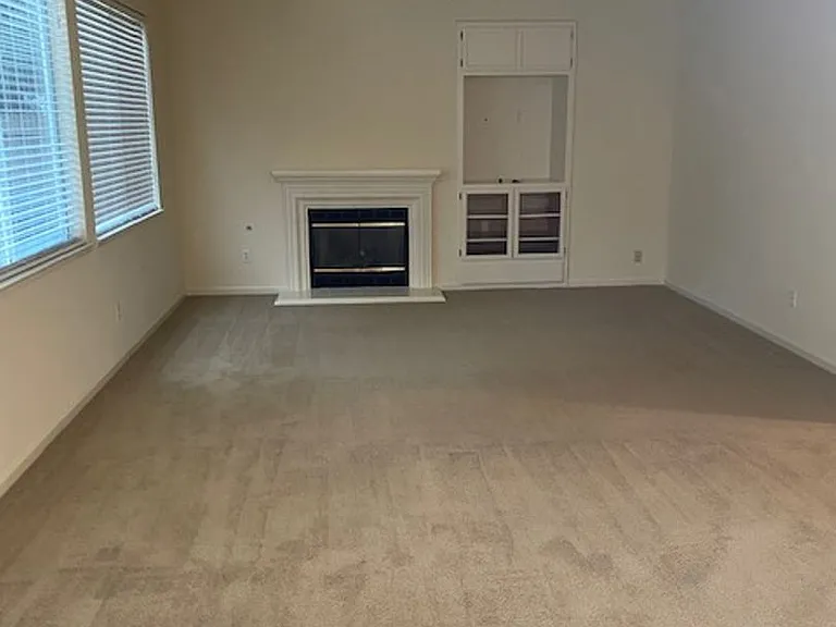 1257 Mercedes Dr — Photo 5