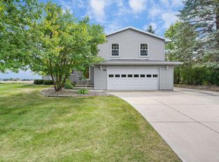 3207 Giehler Dr, Stoughton, WI 53589