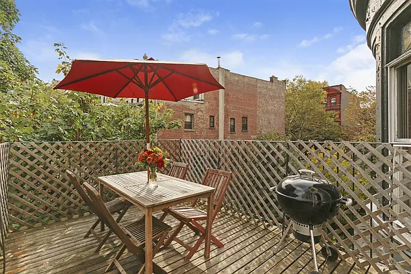 Sold by Corcoran | media 35