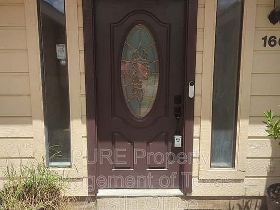 3rd image of 1608 Dove Haven Dr