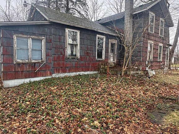 2nd image of 331 S Main St