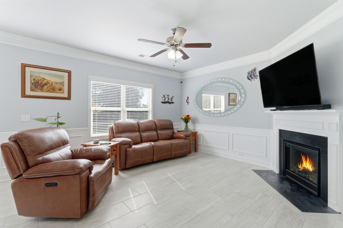 next background image