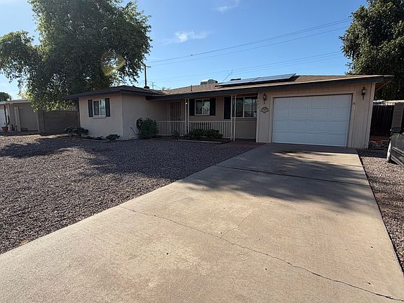 3rd image of 5427 E COVINA Road
