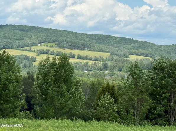 4 Road, Lanesborough, MA 01237