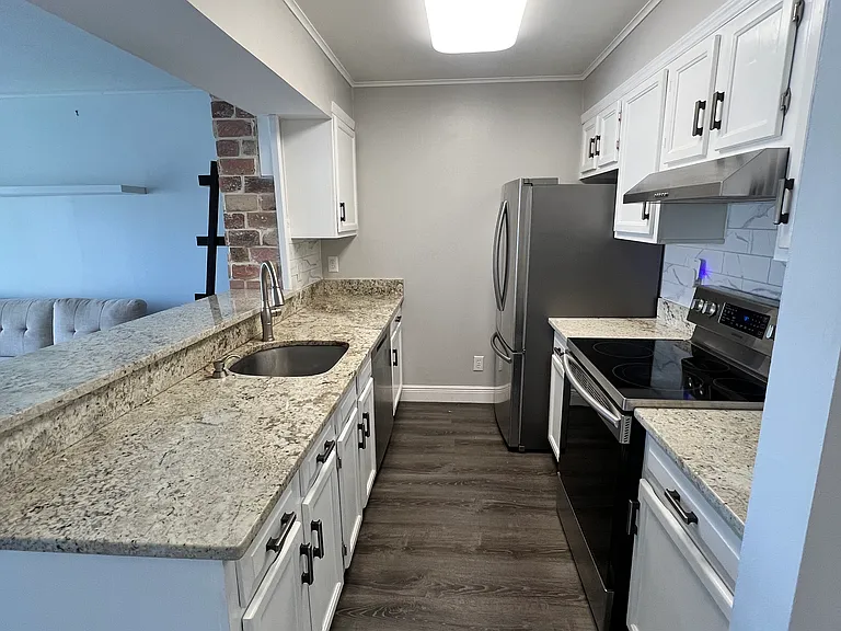 163 Cypress Point Dr #163 — Photo 7
