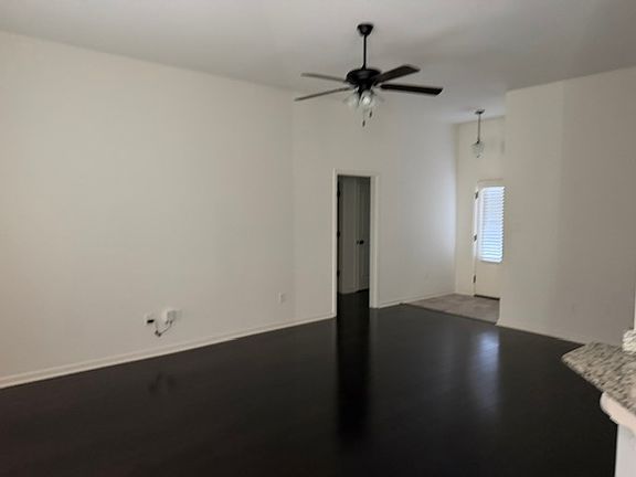 4th image of 4838 Viola Farms Dr