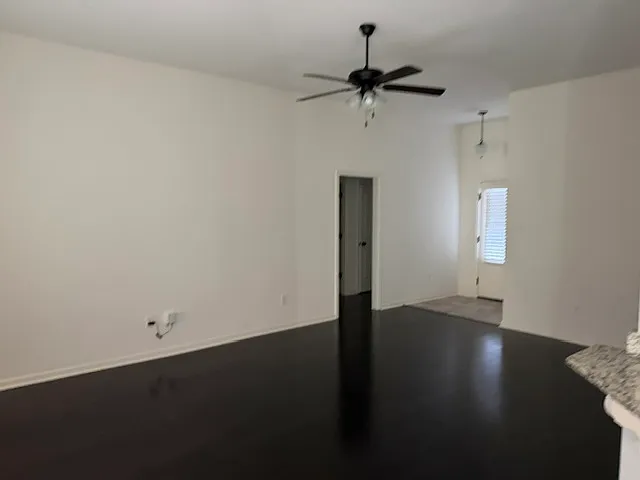 4838 Viola Farms Dr — Photo 4