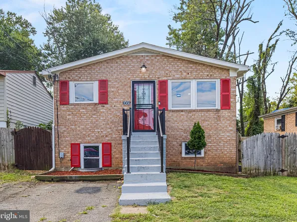 6619 Valley Park Rd, Capitol Heights, MD 20743