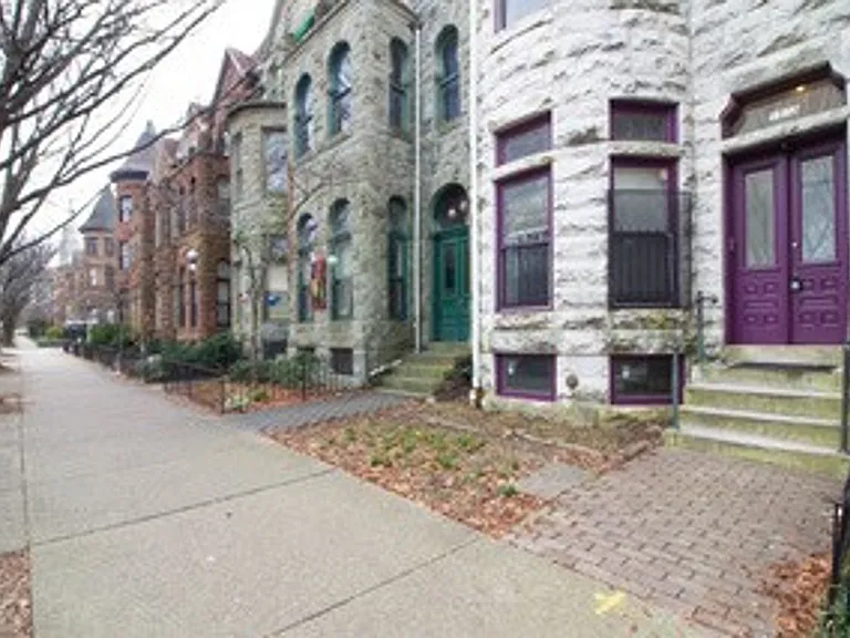Apartment Units in Bolton Hill, Baltimore, MD! — Photo 13
