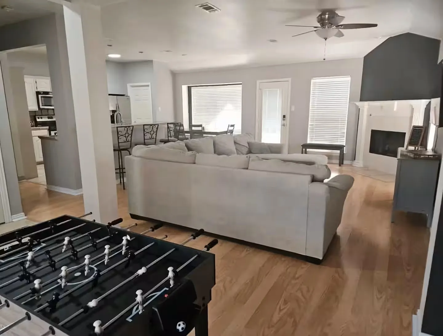 3 bed, 1477 sqft, $2,500 — Photo 3